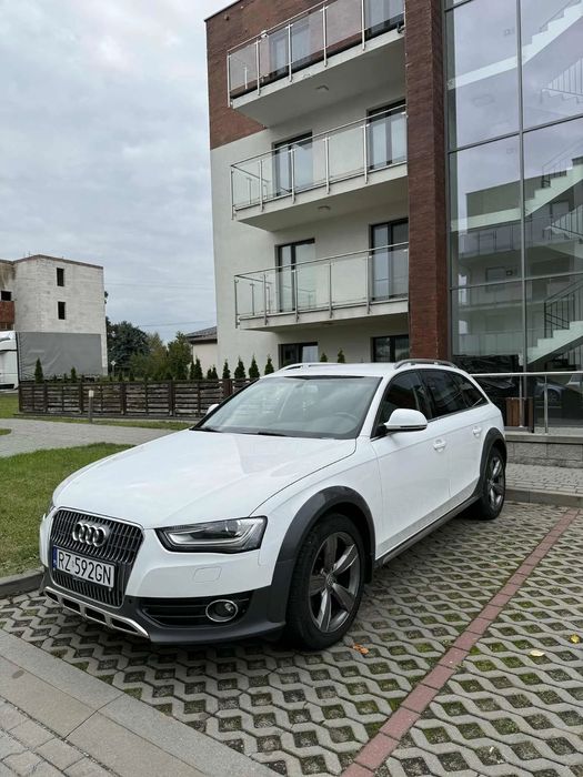 Audi A4 Allroad Audi A4 B8 2.0TDI Allroad Quattro
