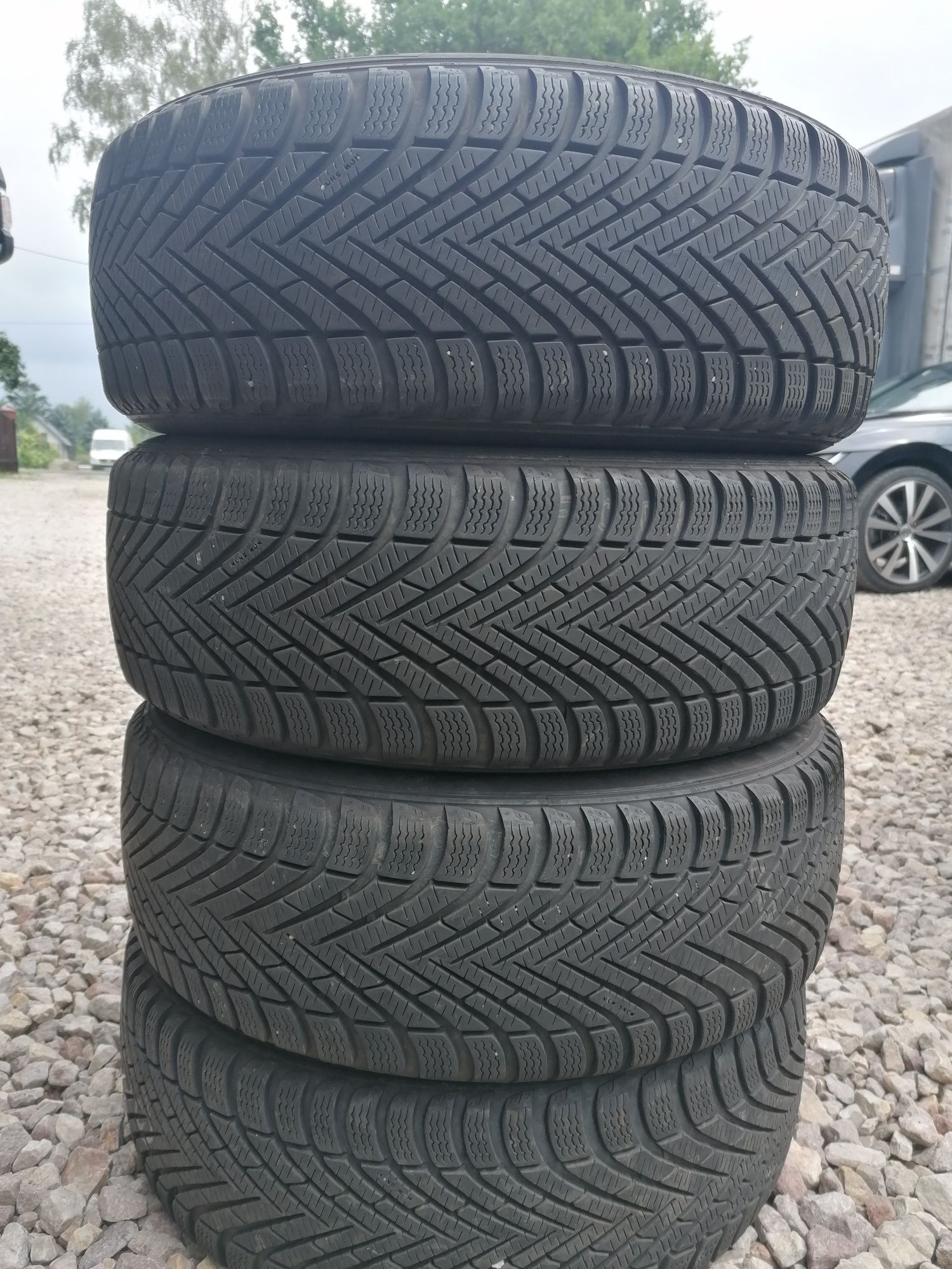 205/55/16 Pirelli zimowe