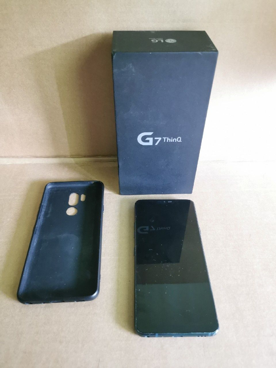 LG G7 Thinq smartfon