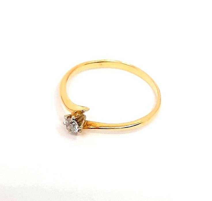Złoty pierścionek z Brylantem PR.585 W:1,05gr R.11 InterSKLEP