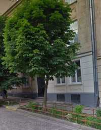 Продаж двокімнатної квартири по вул Тарнавського ближній центр