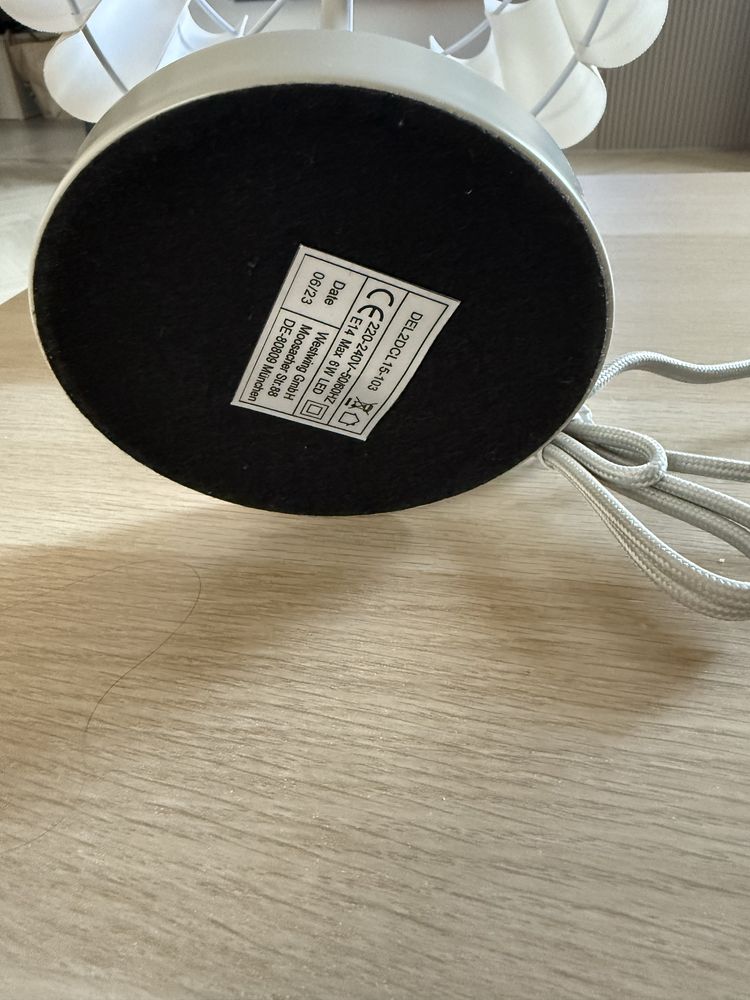 Lampa stołowa z lnu Lucina Westwing Collection