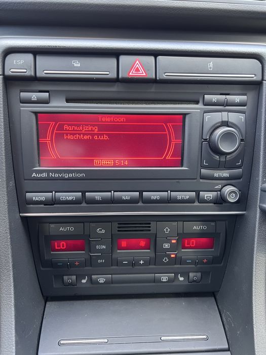 Audi a4 B7  1.6 MPI  Макимальна комлектація 2007 рік