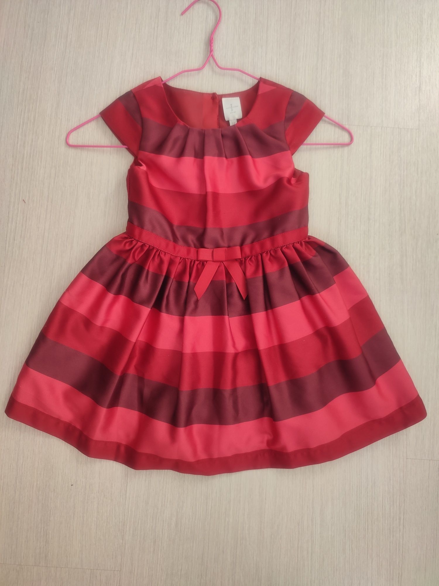 Детское красное платье на девочку 2-3года,92-98р. Святкова сукня