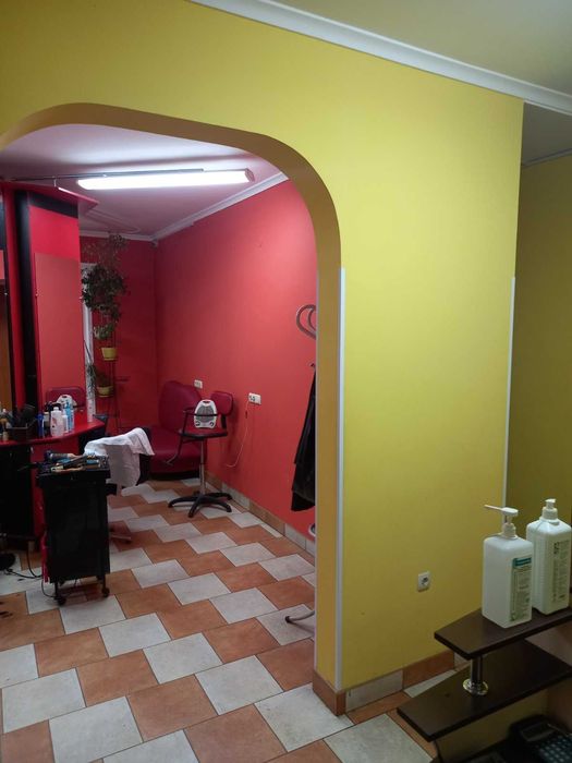 Продаж приміщення 88м2 1/10 м.Чернівці,Проспект