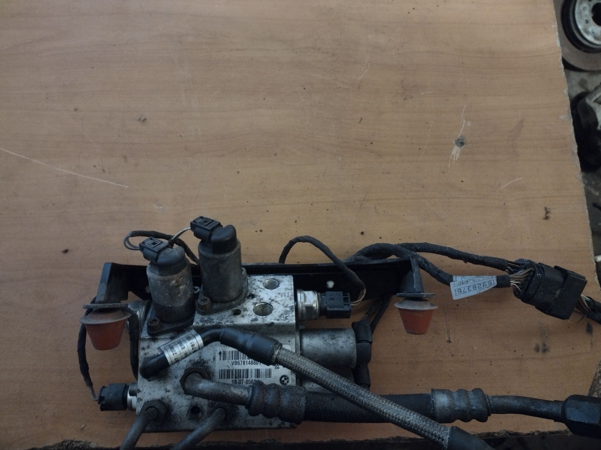 Blok dynamic drive BMW e60/e61 aktywnego stabilizatora