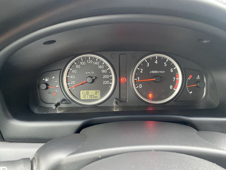 Нісан Альмера 2003