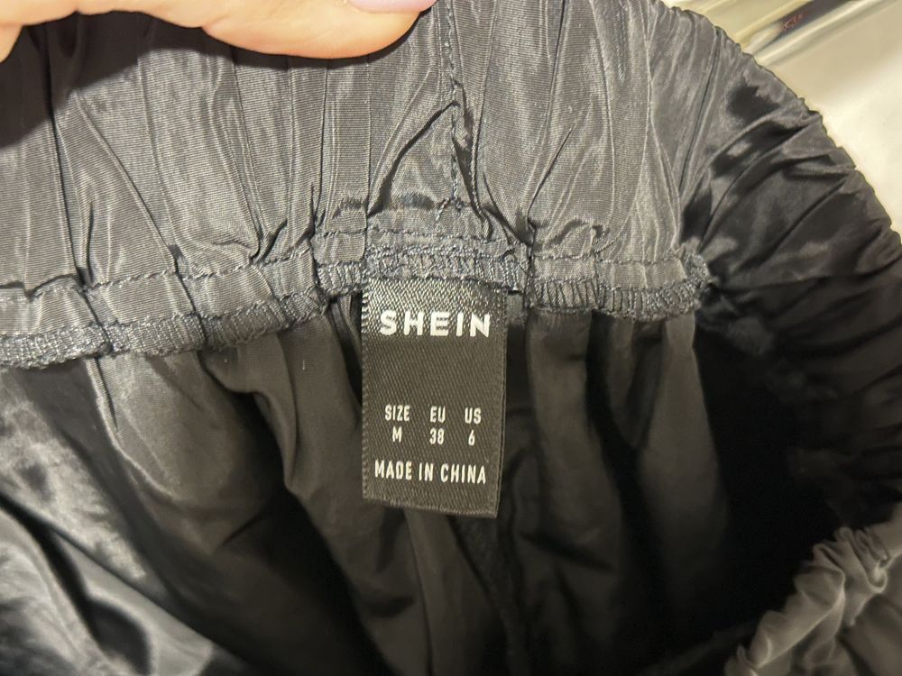 Спортивні штани, брюки карго Shein, розмір С-M