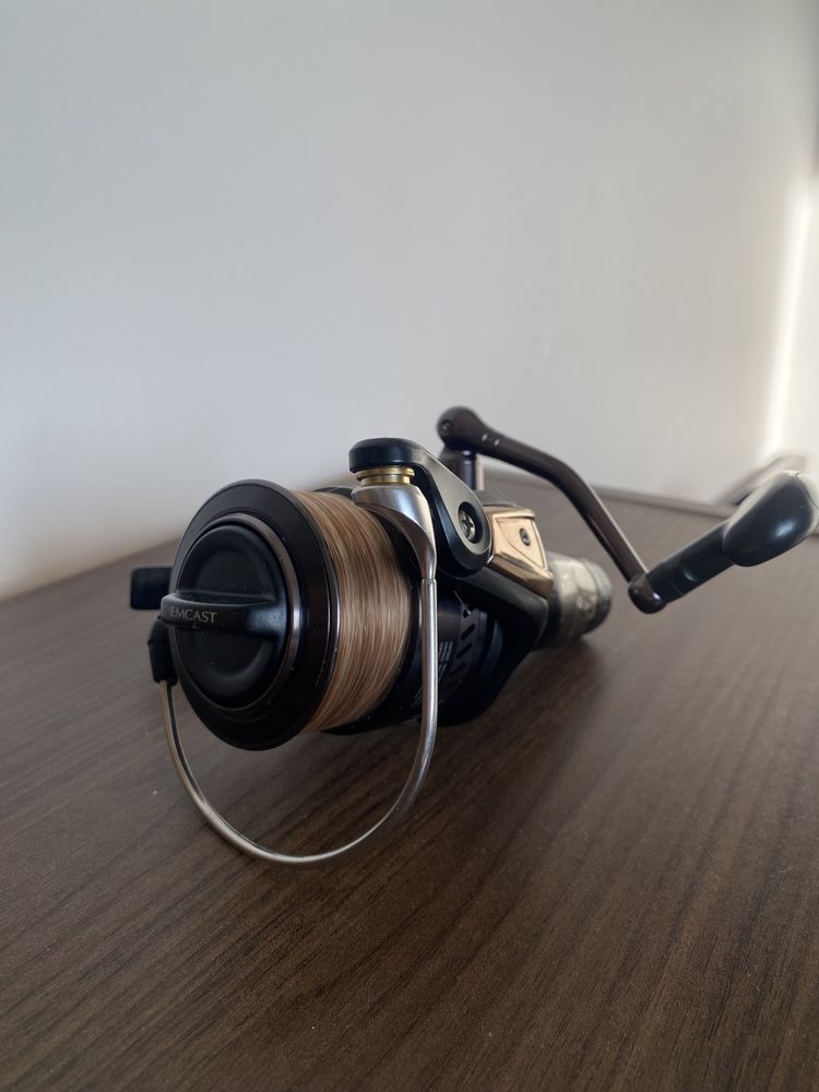 kołowrotek Daiwa Emcast 4500BR