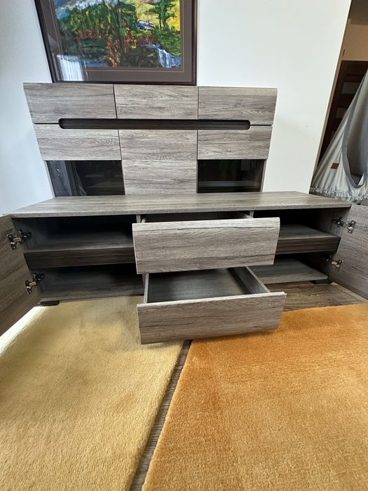 Zestaw mebli szafka RTV + komoda + szafka wisząca