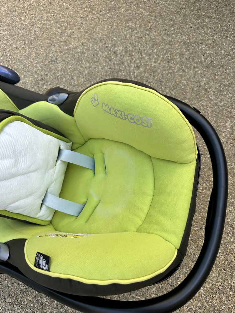 Maxicosi para bebe com redutor recem nascido