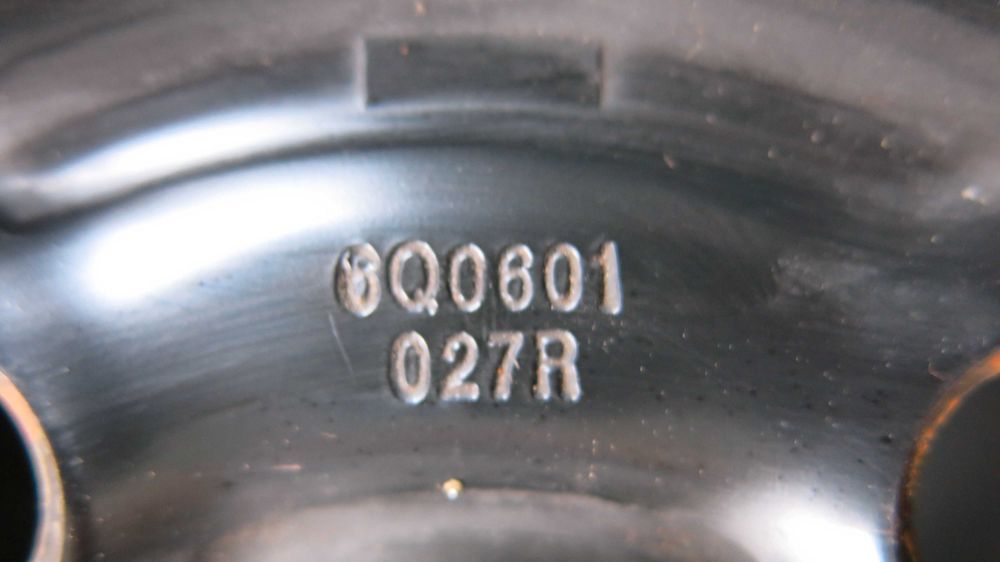 Felgi z Oponami Skoda VW Seat 14' 5x100 Letnie Bridgestone