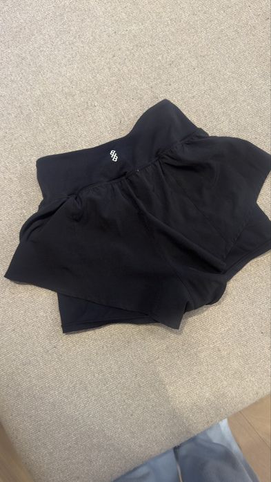 Распродаю гардероб, все вещи до 800 грн