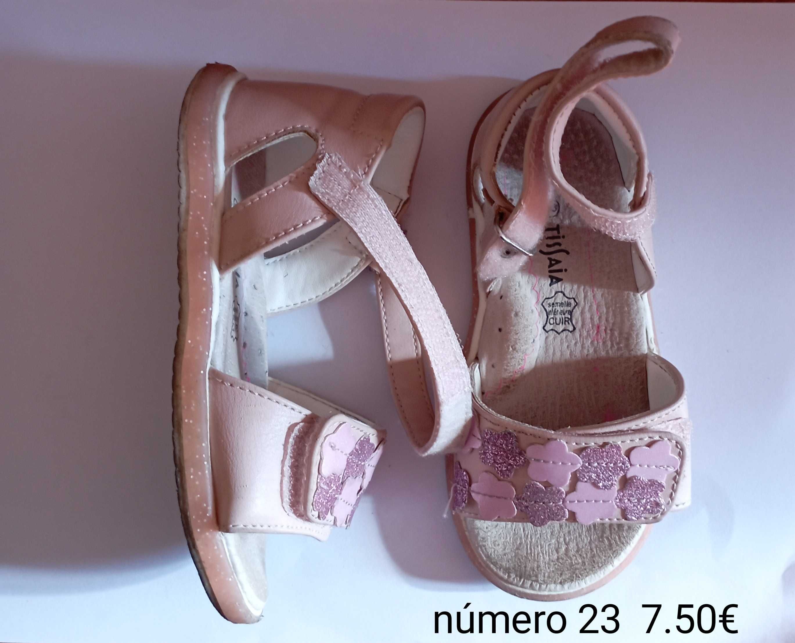 Sapatos criança usados
