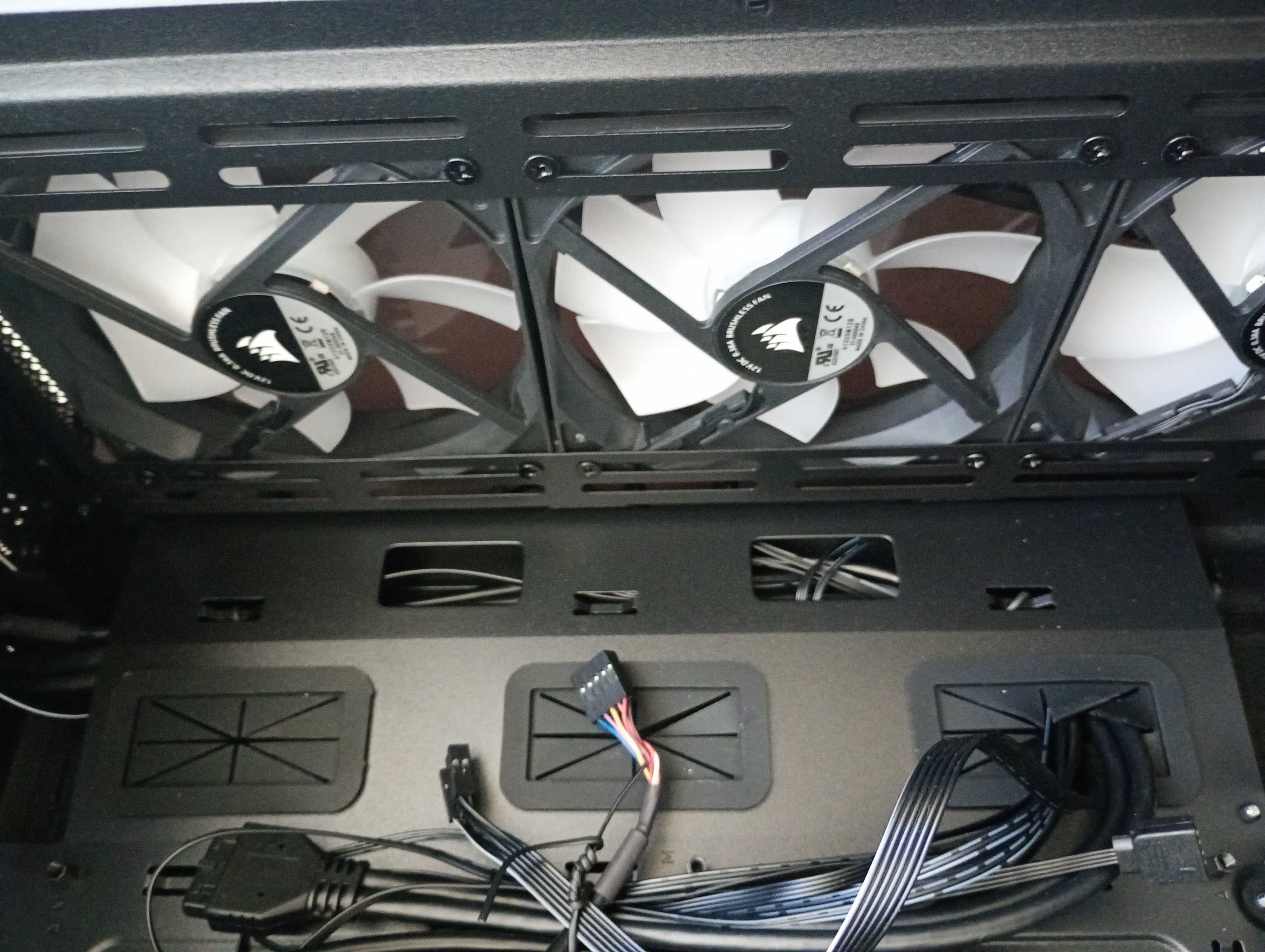 Obudowa CORSAIR Carbide Series Spec Delta RGB