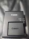 Ładowarka Canon LC-E10E i akumulator litowo-jonowy LP-E10,