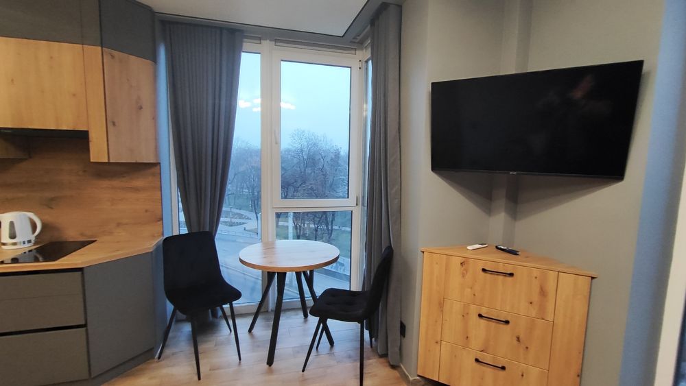 Сдам  посуточно возле автовокзал,ЖД ,центр