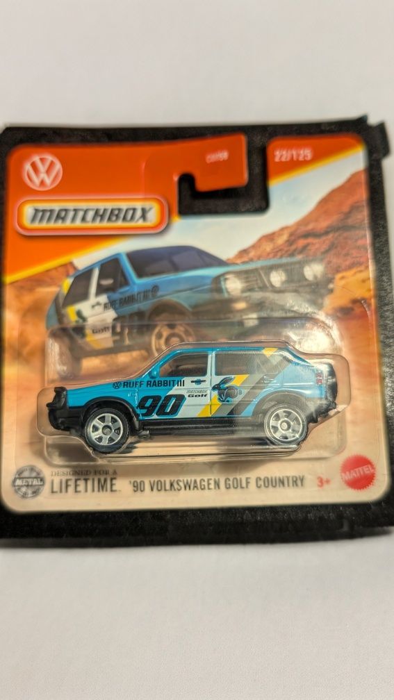 Miniatura matchbox Volkswagen Golf