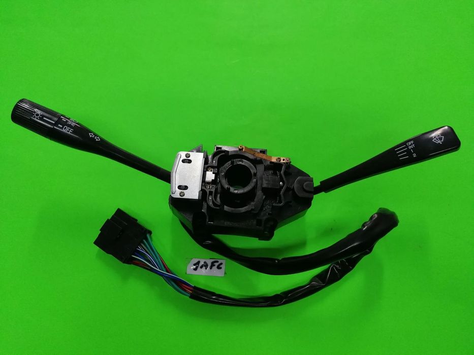 Interruptor Manetes de luzes piscas e limpa vidros Mitsubishi L300 MB571632