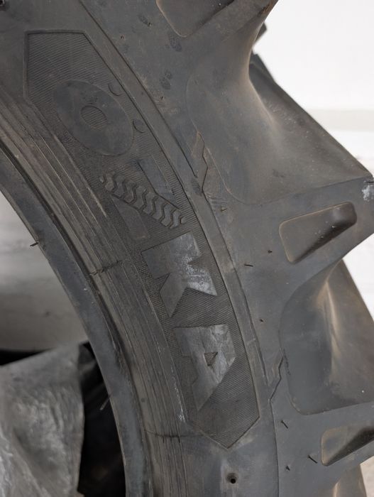 Шини резина скати 13,6-36 - 2 шт