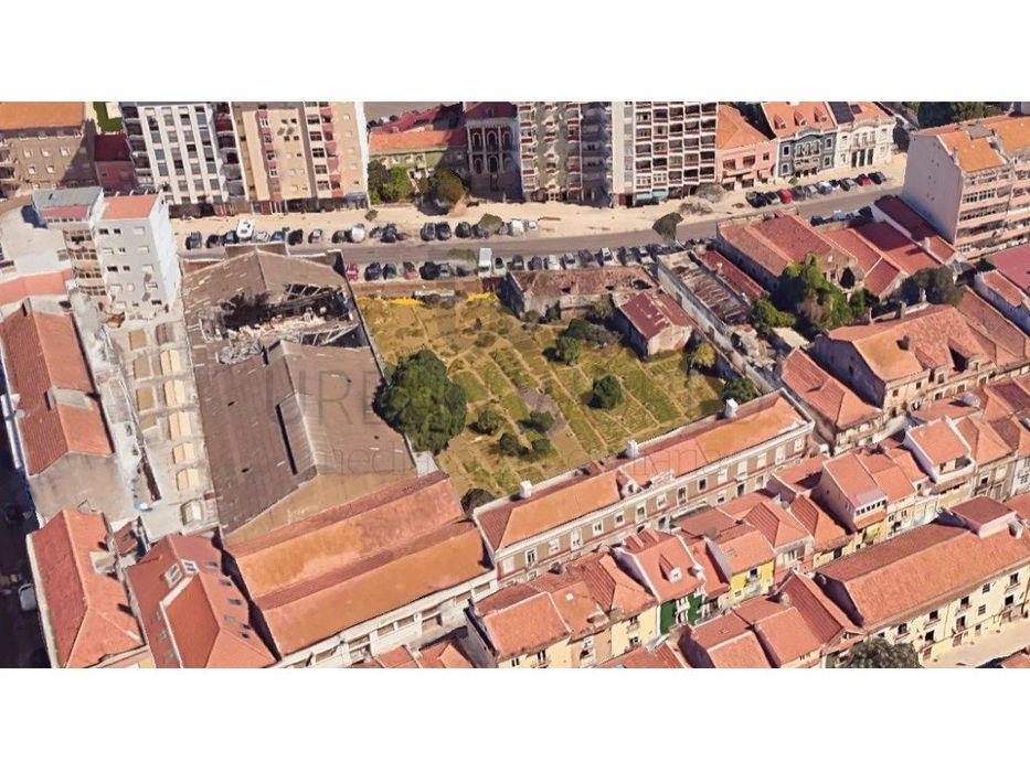 Terreno Urbano C/ Ruínas, C/ PIP Aprovado, 2.242 m2, Setúbal