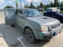 Nissan navara 2003