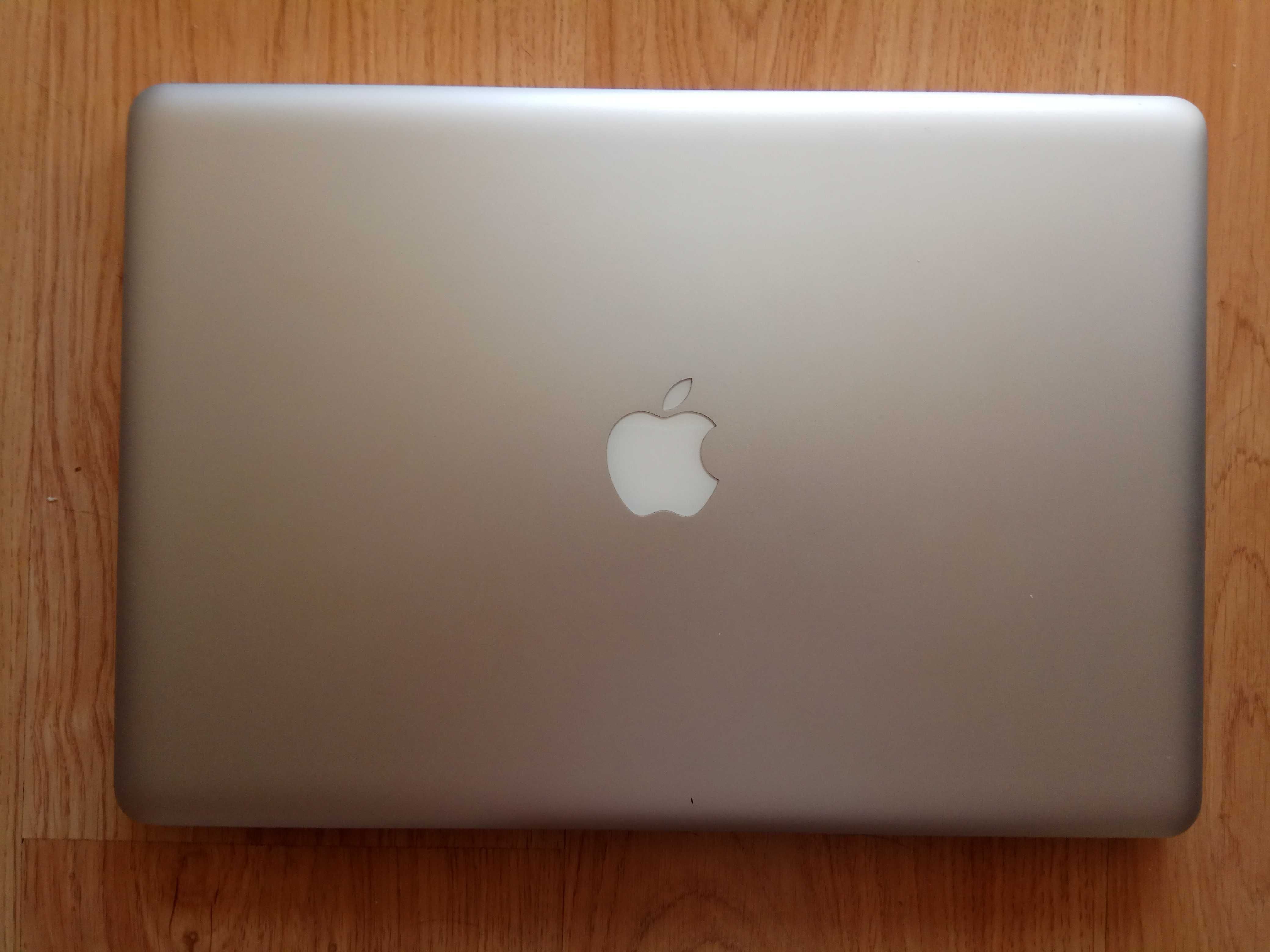 Macbook Pro 15'–2012/Core i7/4 ядра/ 2відео/8Gb/250 SSD/3 год/комплект