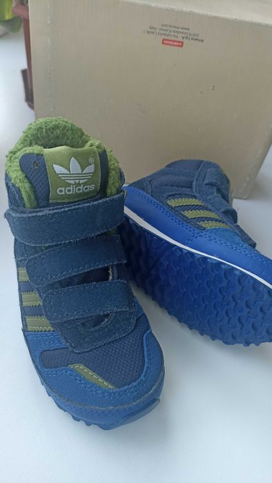 Дитячі зимові кросівки Adidas розмір 21