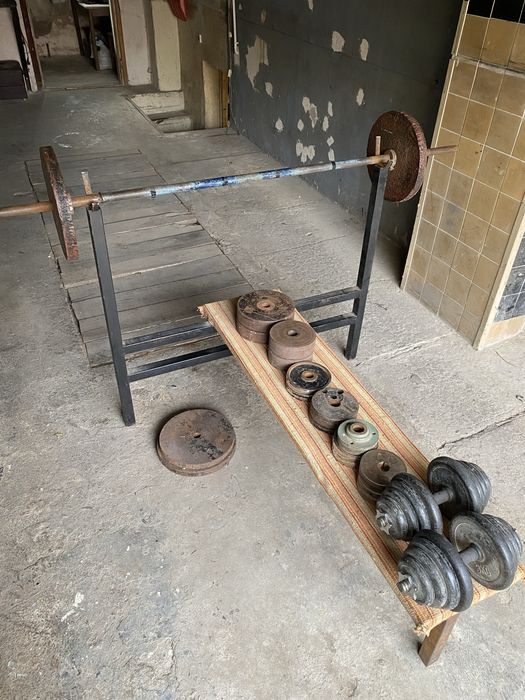 Ławeczka do ćwiczen, sztanga, hantle, siłownia