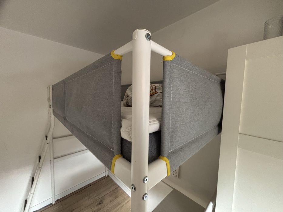 Łóżko piętrowe ikea Vitval + biurko i krzesło