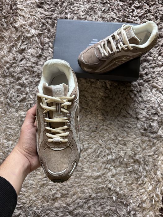 New Balance 204L - Mushroom Arid Stone