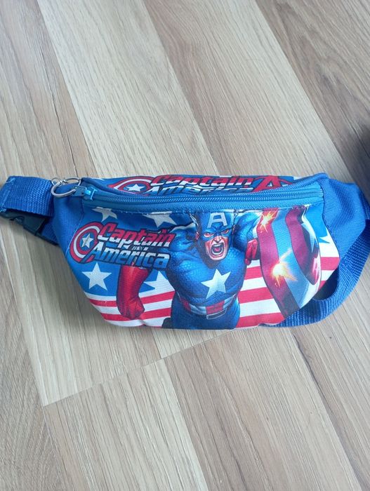 Czapka +nerka Kapitan Ameryka