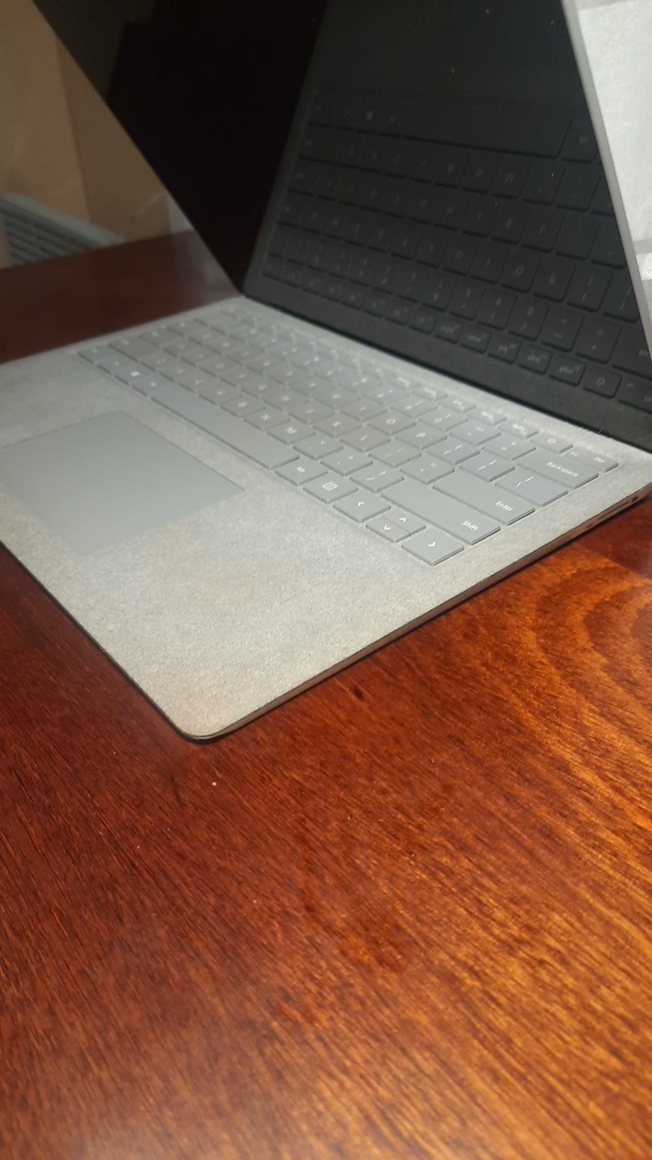 MICROSOFT SURFACE супер сенсорный +подарок сумка акция