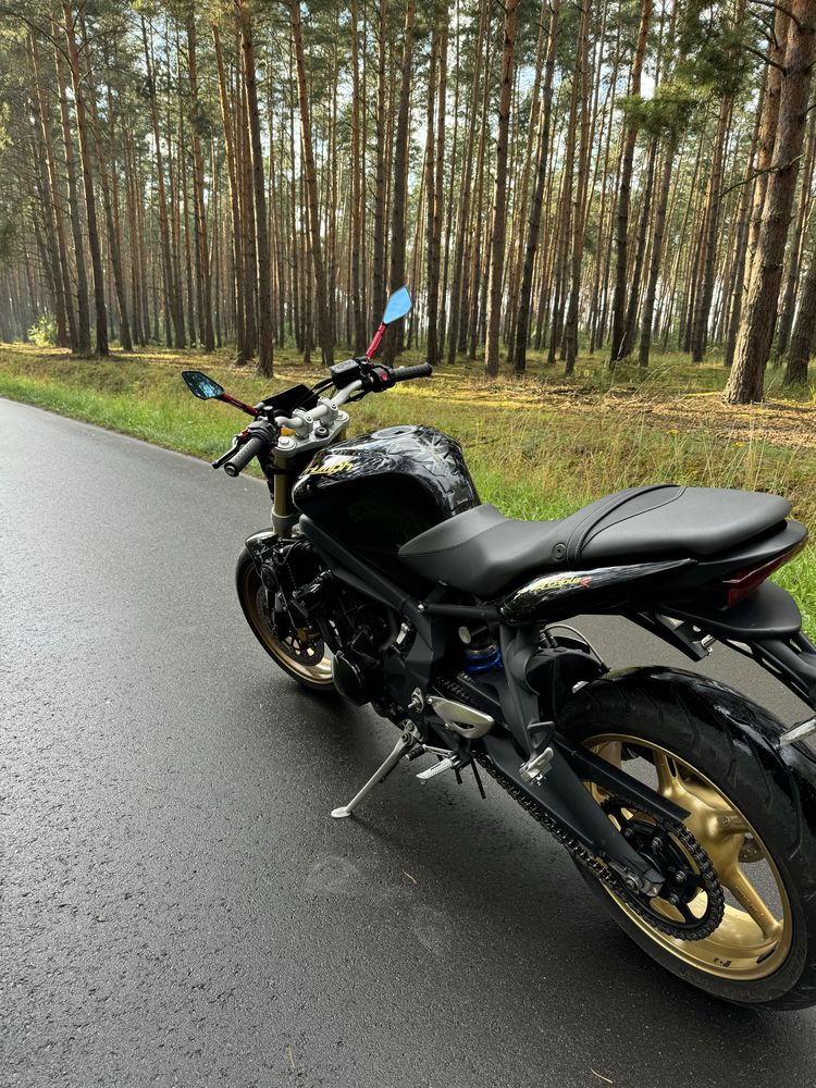 Triumph street triple 675r