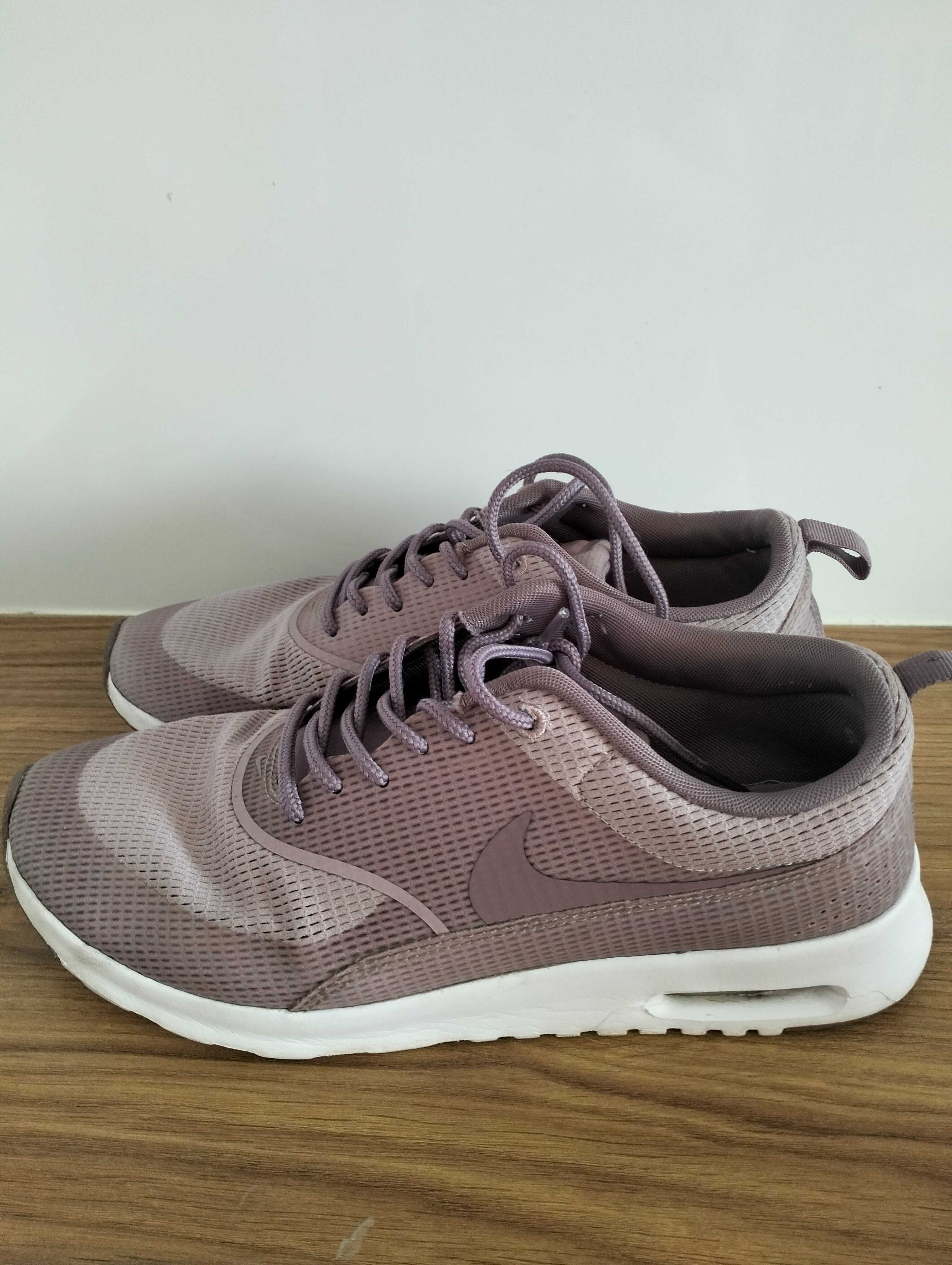 Nike Air Max Thea buty sportowe sneakersy róż 42