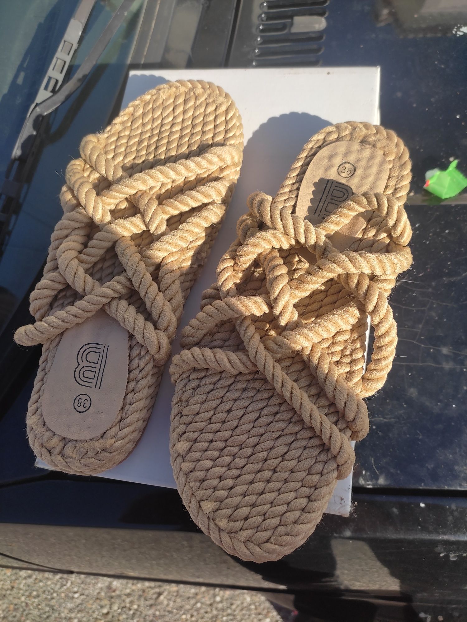 Chinelas originais novas