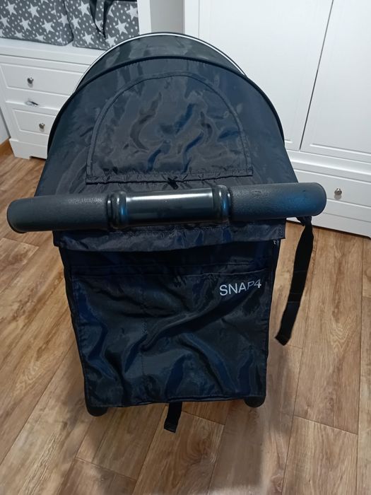 Lekka spacerówka terenowa (8,5kg) Valco Snap 4 Sport udźwig 22kg