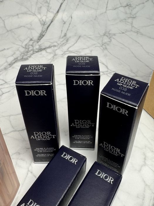 Бальзам для губ Dior Addict 038 Rose Nude