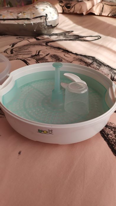 Esterilizador de biberões para microondas