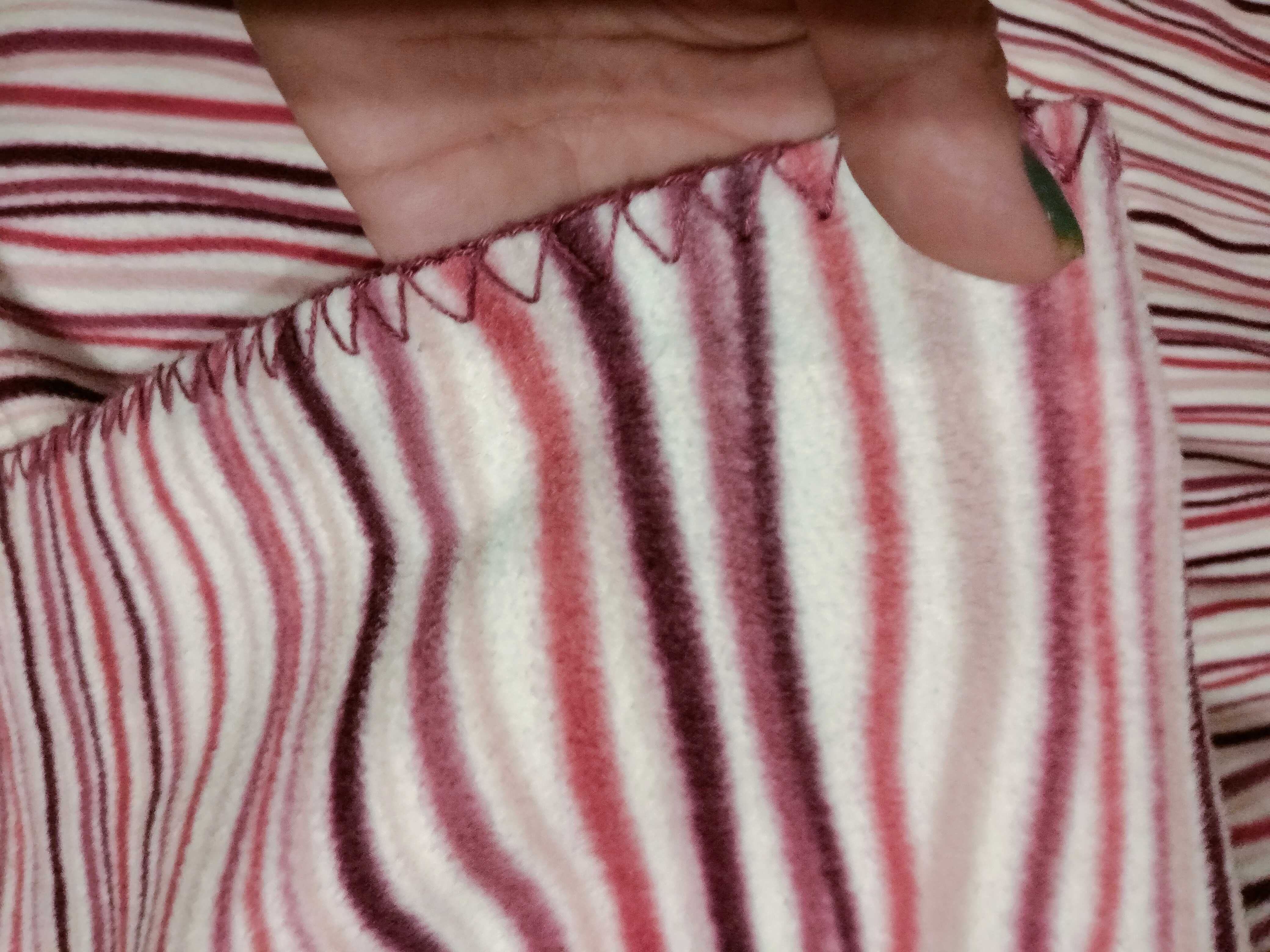 Capas sofá, colcha reversível e mantas para cama
