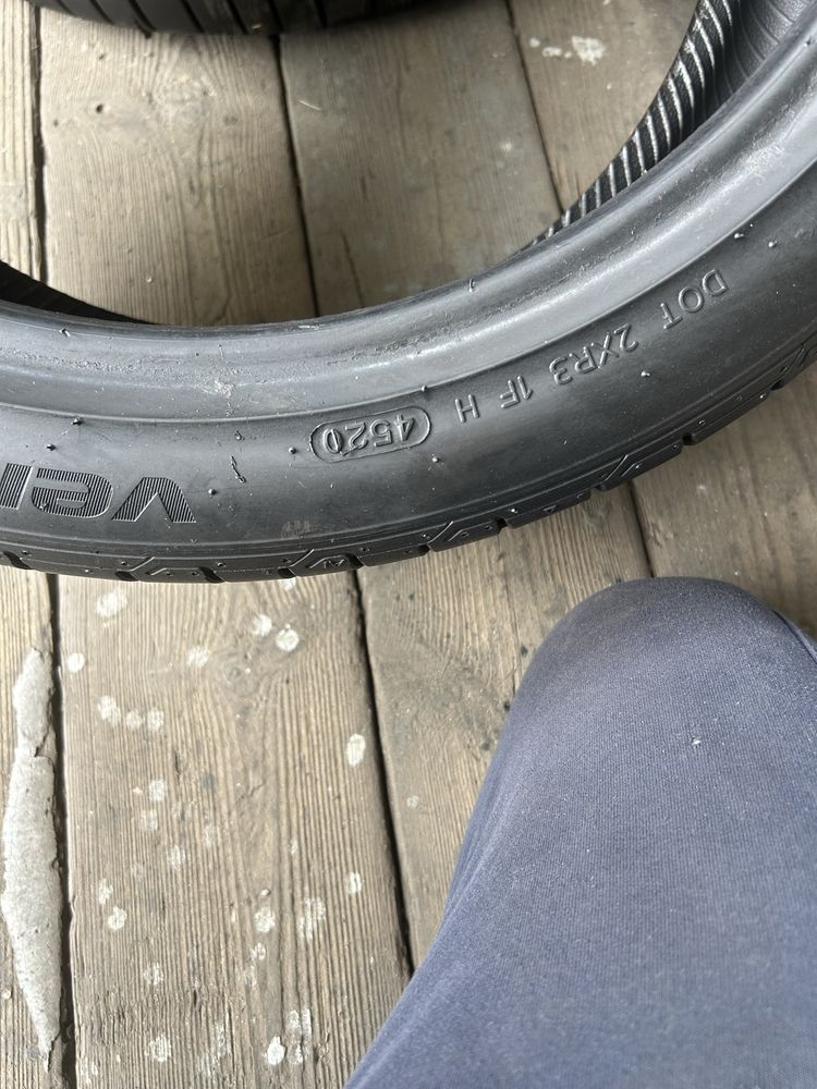 215.40.17 jak nowe Hankook
