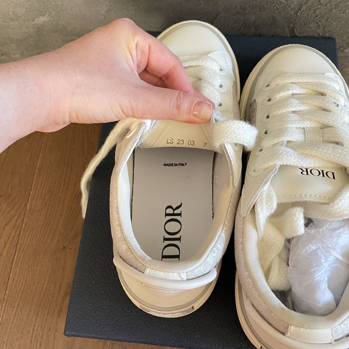 Белые кроссовки/кеды Dior