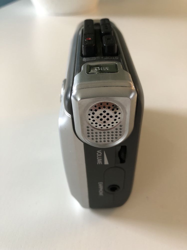 Dyktafon kasetowy  WALKMAN PANASONIC RQ-L11