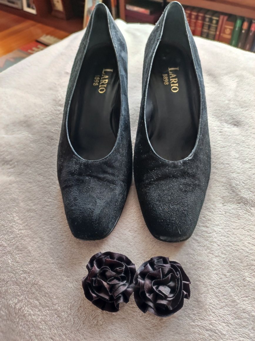 Sapatos camurça Lario