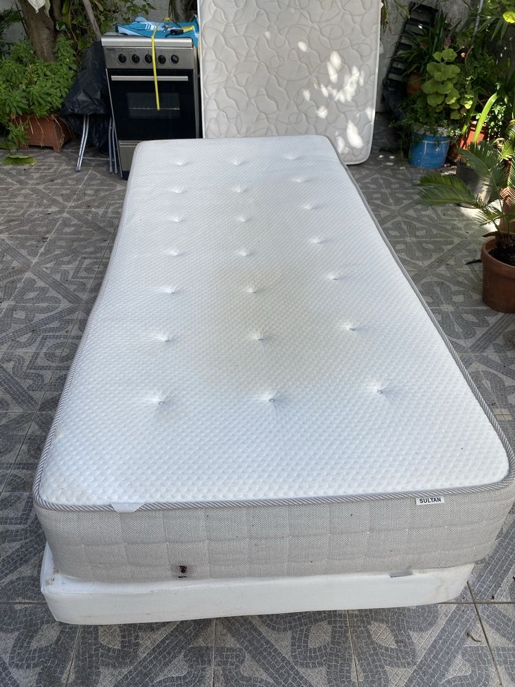 Sommier e colchao ikea (ref. sultan)