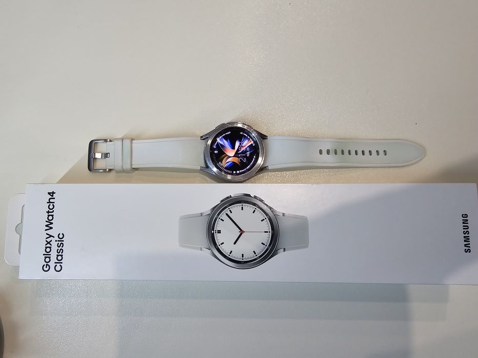 Samsung watch 4 Classic Білі 42мм (жіночі)