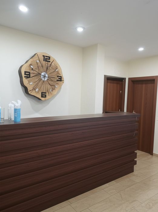 Unikat świata Duży zegar z drewna – 64 cm