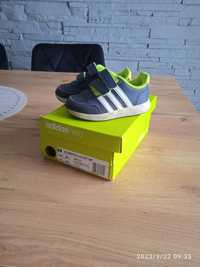 Buty Adidas Neo roz 23