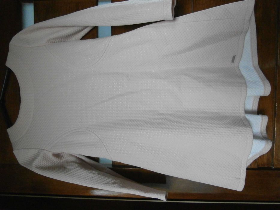 Sukienki rozm 152 cm