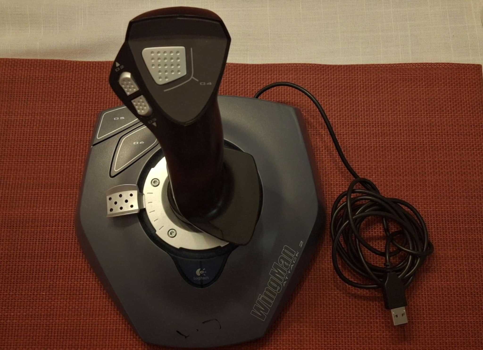 Joystick logitech wingman attack2